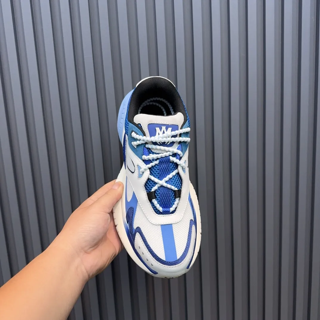 [AMIRI Amir] P: 760💰Size for couples: Female 35-40; Male 39-44; (Customized at 45.46) AMIRI Amir New Autumn and Winter Products New Autumn Latest Catwalk Couple Color Block Bread Casual Sports Shoes Series 〰 Casual fashion style full of details New generation of bone shoes popular classic upgrades Super comfortable and super popular! AUTRY is an exclusive version of AUTRY couple casual shoes from a high street brand in Los Angeles. Many celebrity Internet celebrities have the same style. Chinese new rapper Xiaobai Gali, Wang Yibo, Yang Mi and other Internet celebrity bloggers are competing for their feet. The three-dimensional molded metal logo on the side of the AJ1 shoe is on par with Nike's popular Fog. The heroic value instantly has a bit of punk rock flavor, all showing fashion sense and street style... ▪ Upper: original custom-made cowhide + original custom-made breathable mesh ▪Inner lining: original customized breathable mesh ▪Outsole: original molded two-color TPU rubber combination outsole.